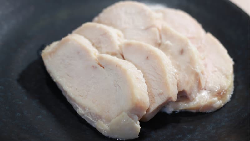 ほとんど放置で簡単！鶏胸肉で作る「しっとり鶏ハム」