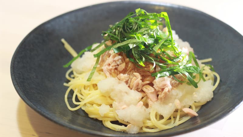 盛るだけで簡単！なめ茸とシーチキンのさっぱり和風パスタ
